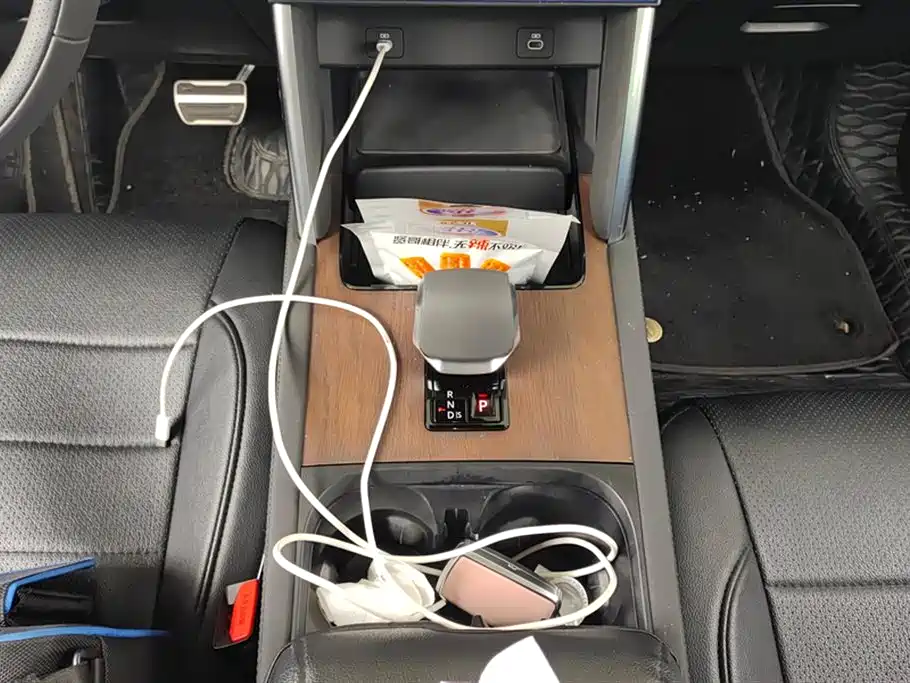 Land Rover Discover sports