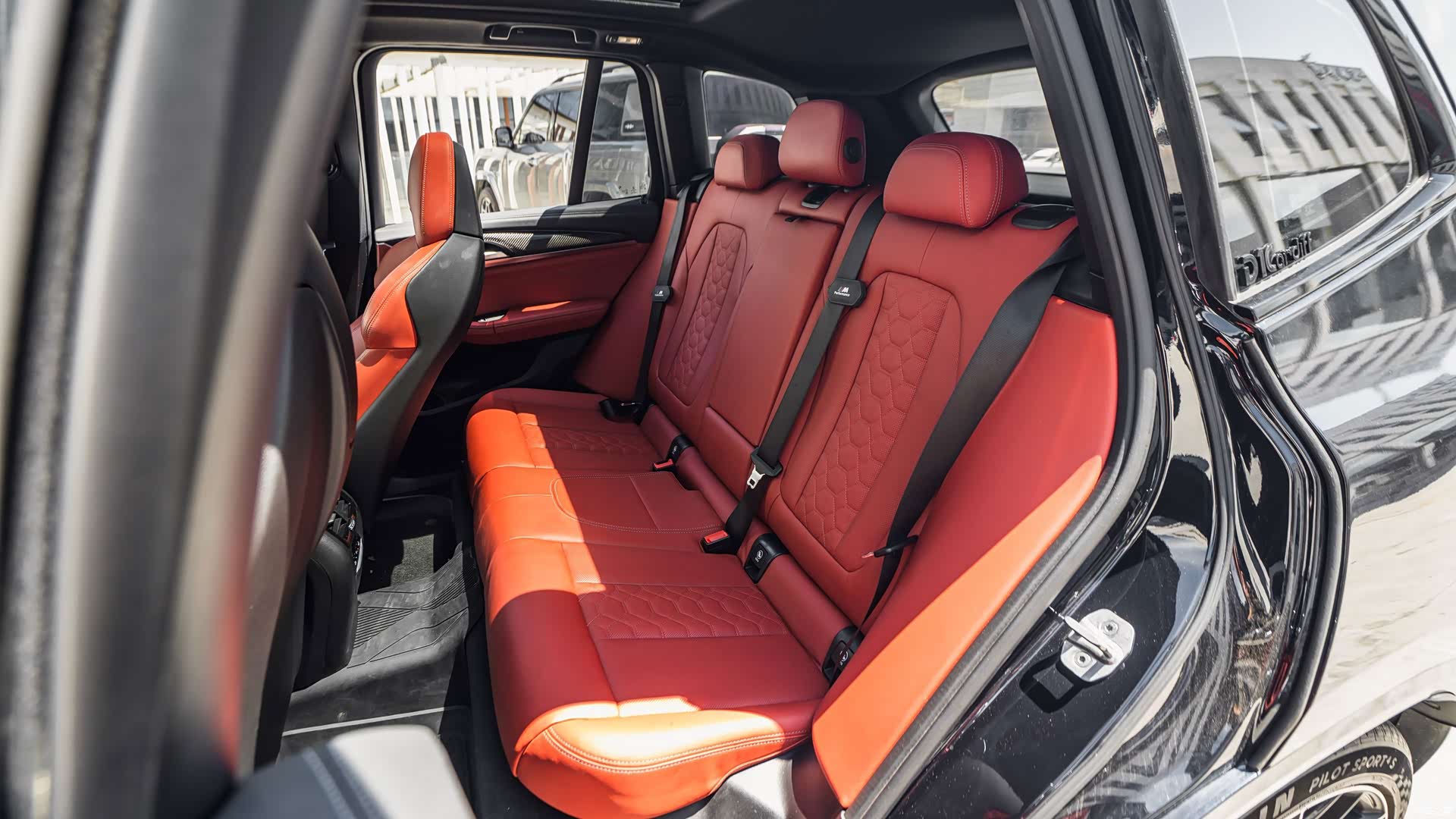 BMW X3, 2022 все фото