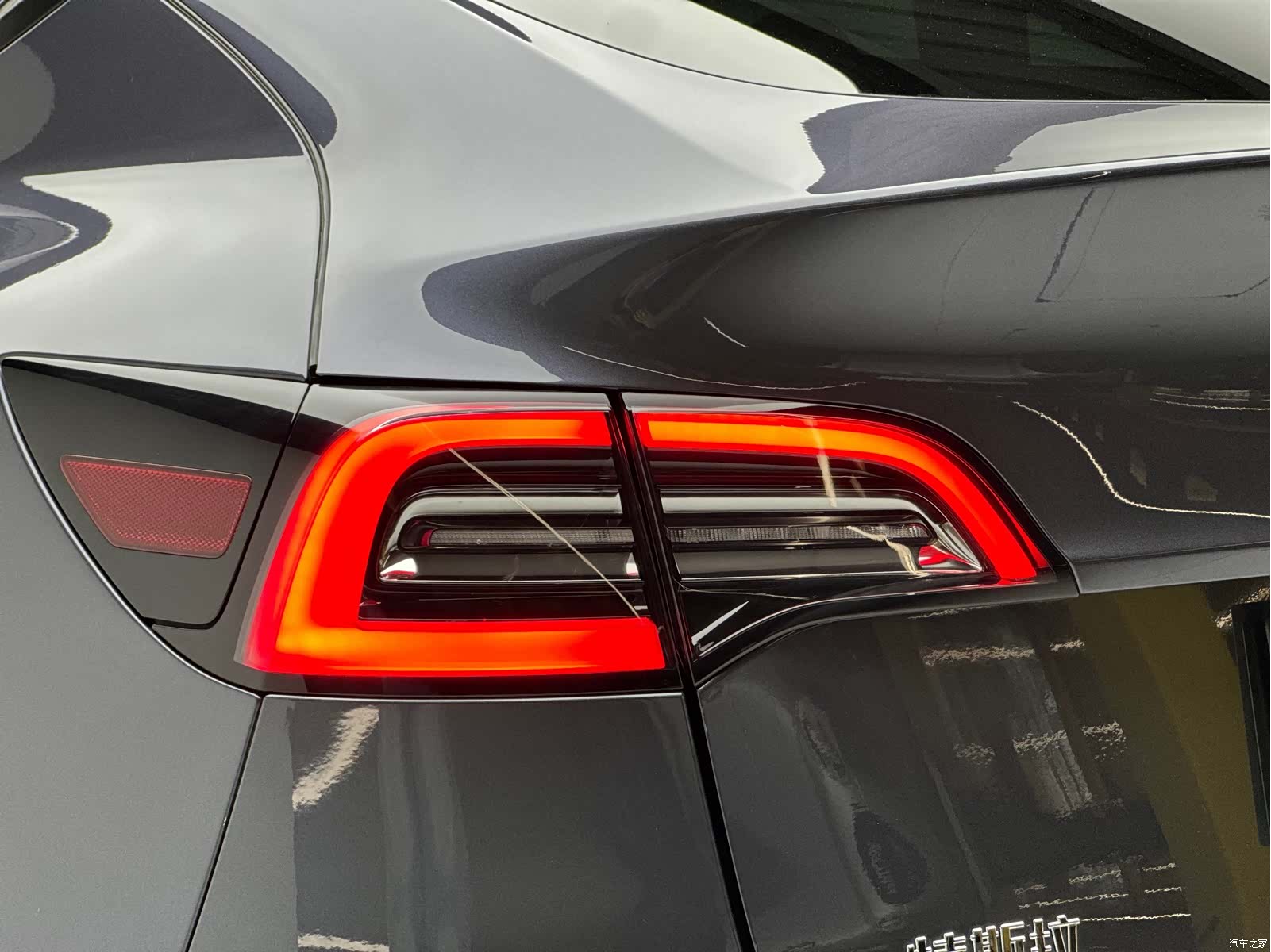 Tesla Model Y, 2021 18