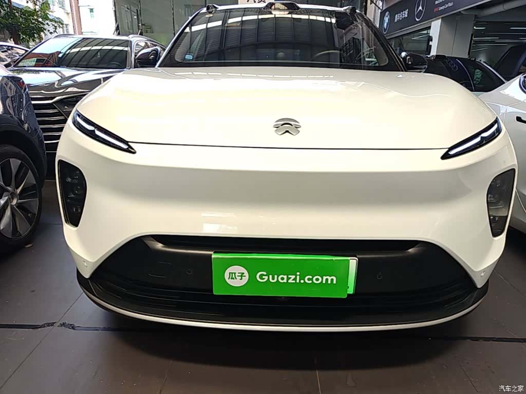 NIO ES8, 2023 3