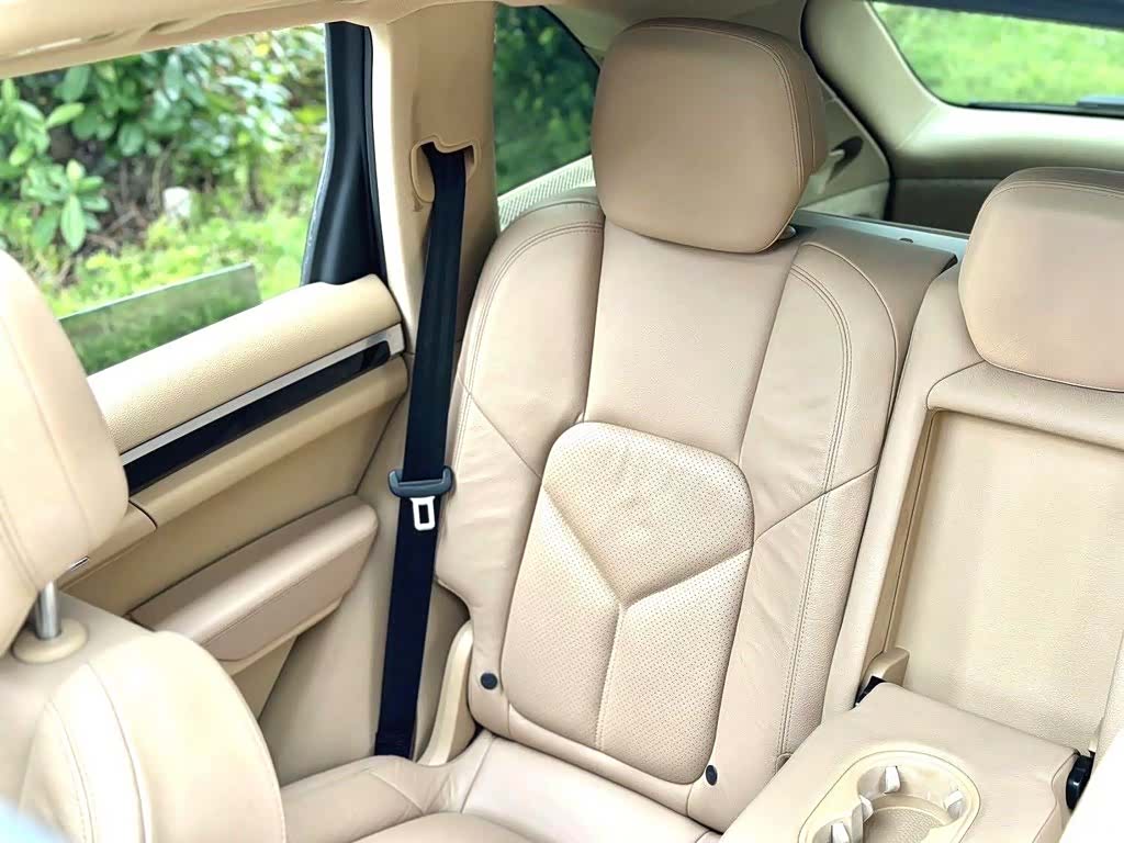 Porsche Cayenne, 2013 9