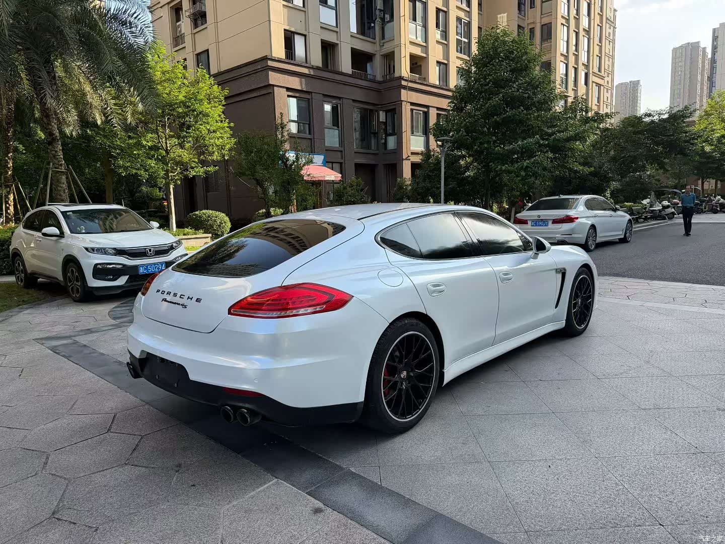 Porsche Panamera, 2012 9