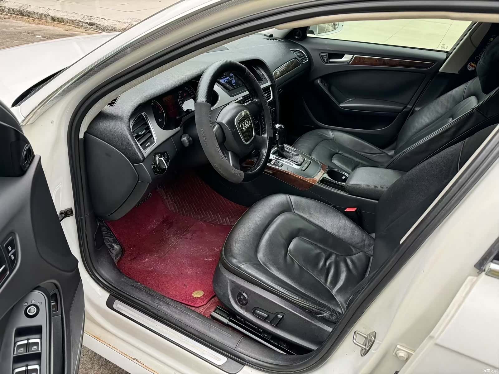 Audi A4L, 2011 4