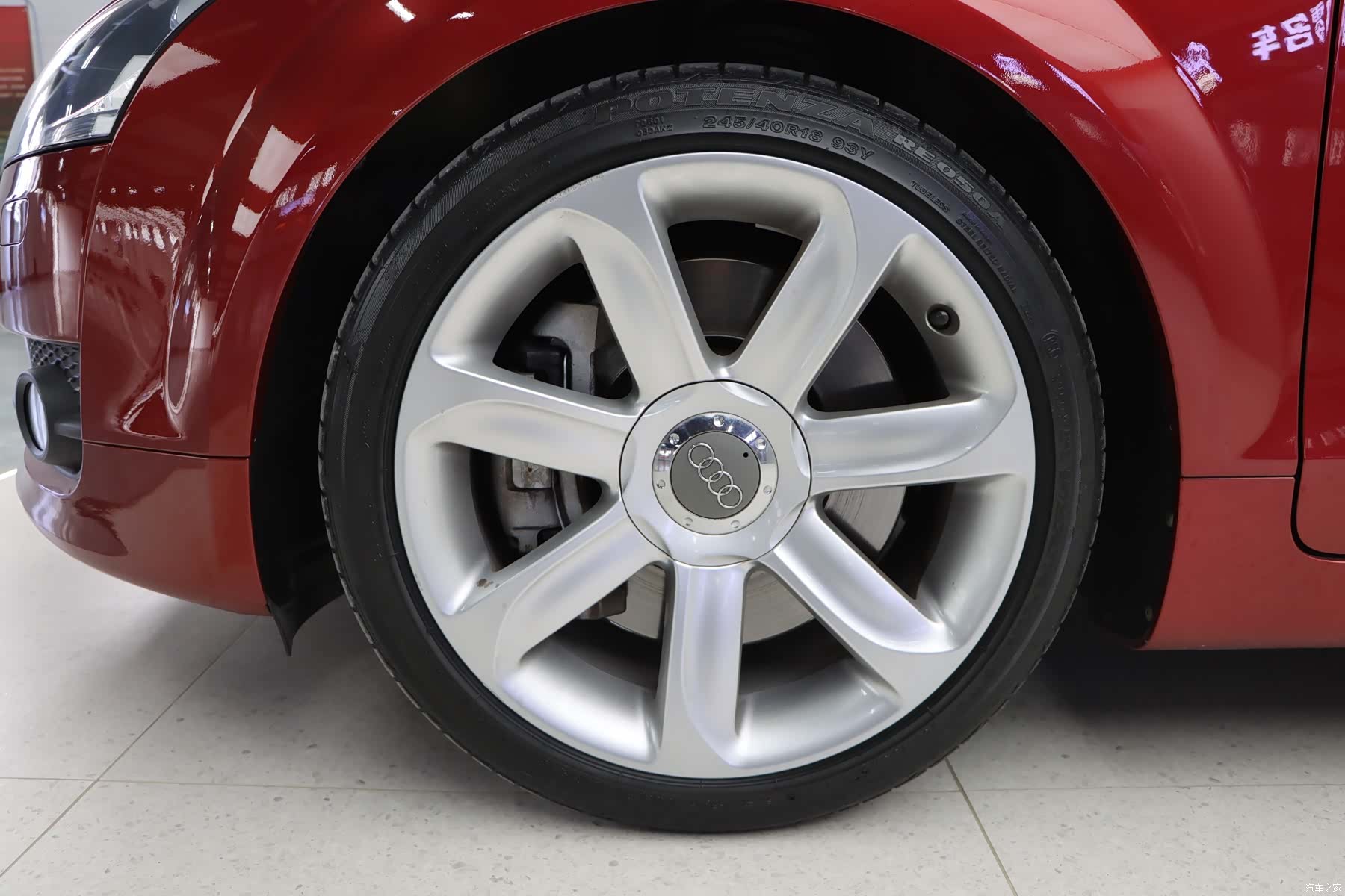 Audi TT, 2008 9