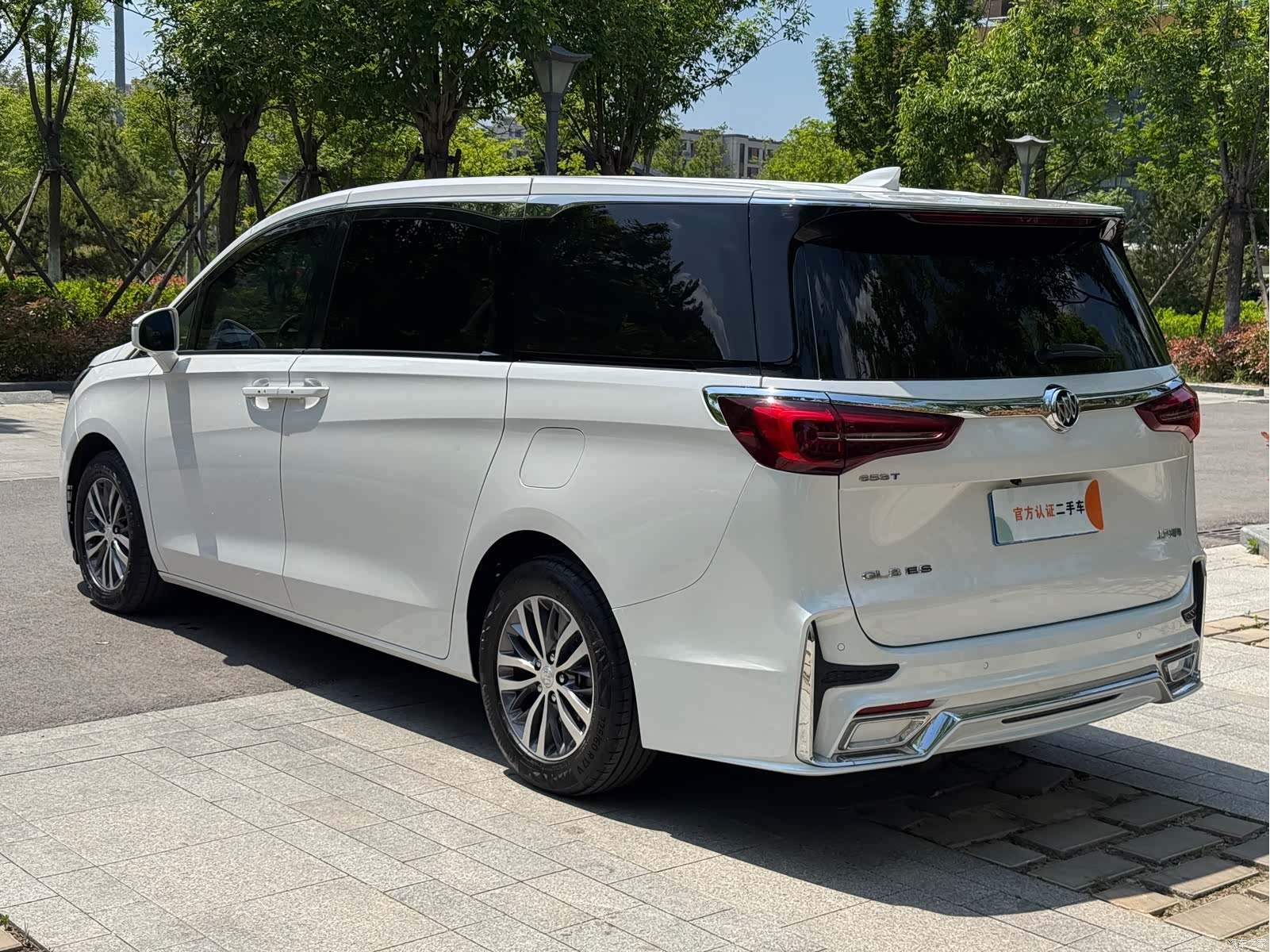 Buick GL8, 2022 4