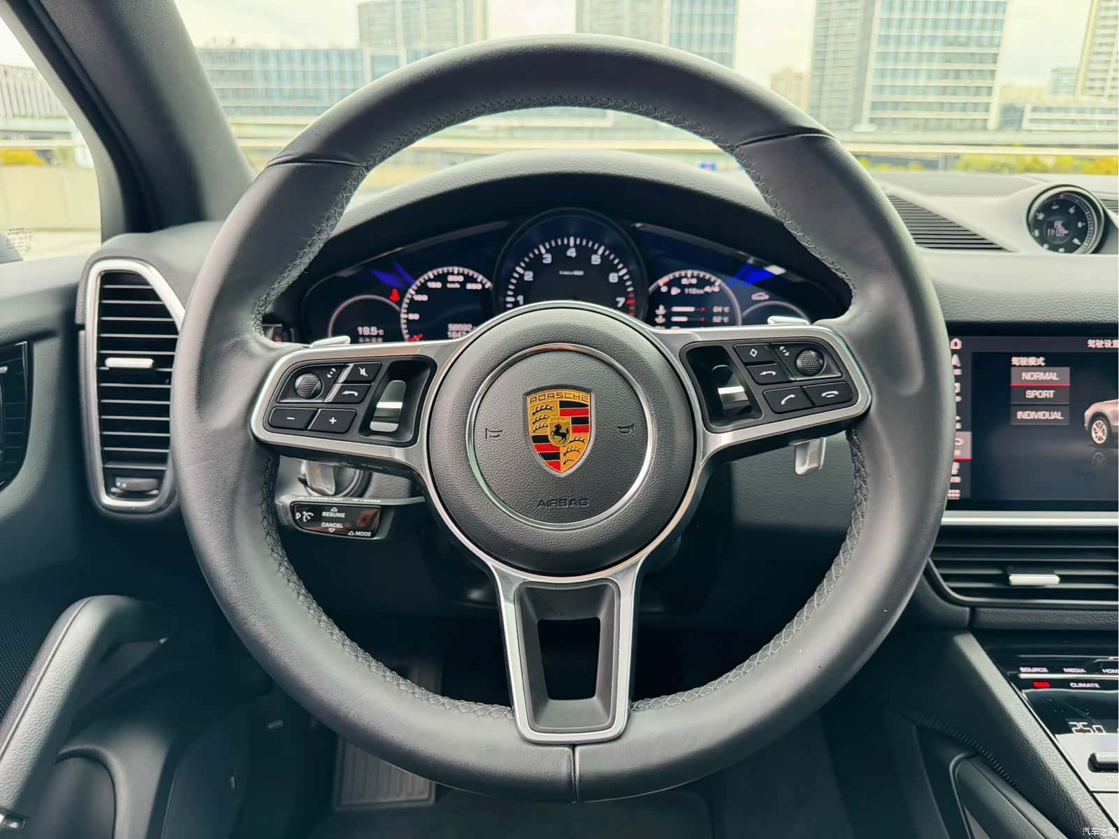 Porsche Cayenne, 2020 11