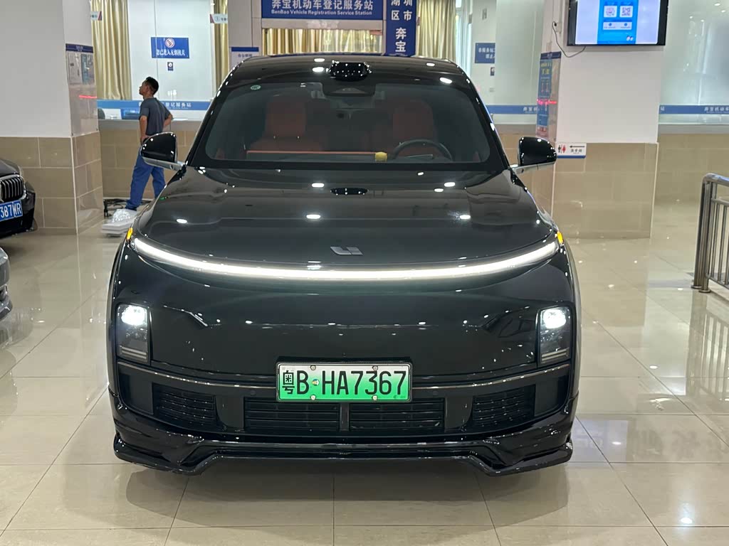 Li Auto L9