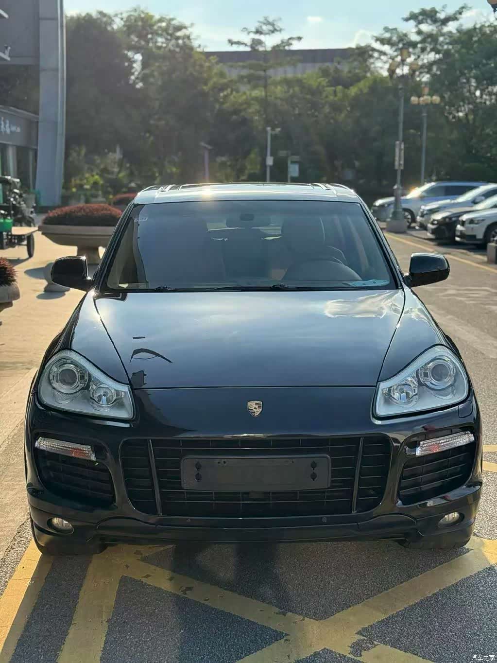Porsche Cayenne, 2008 1