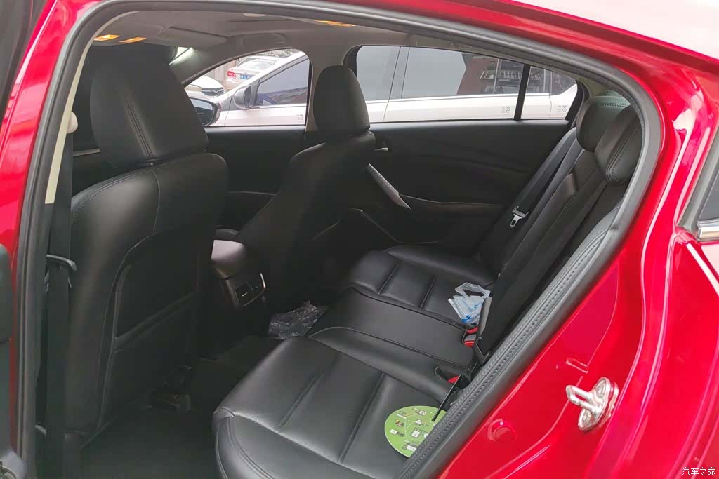Mazda Atenza, 2017 11
