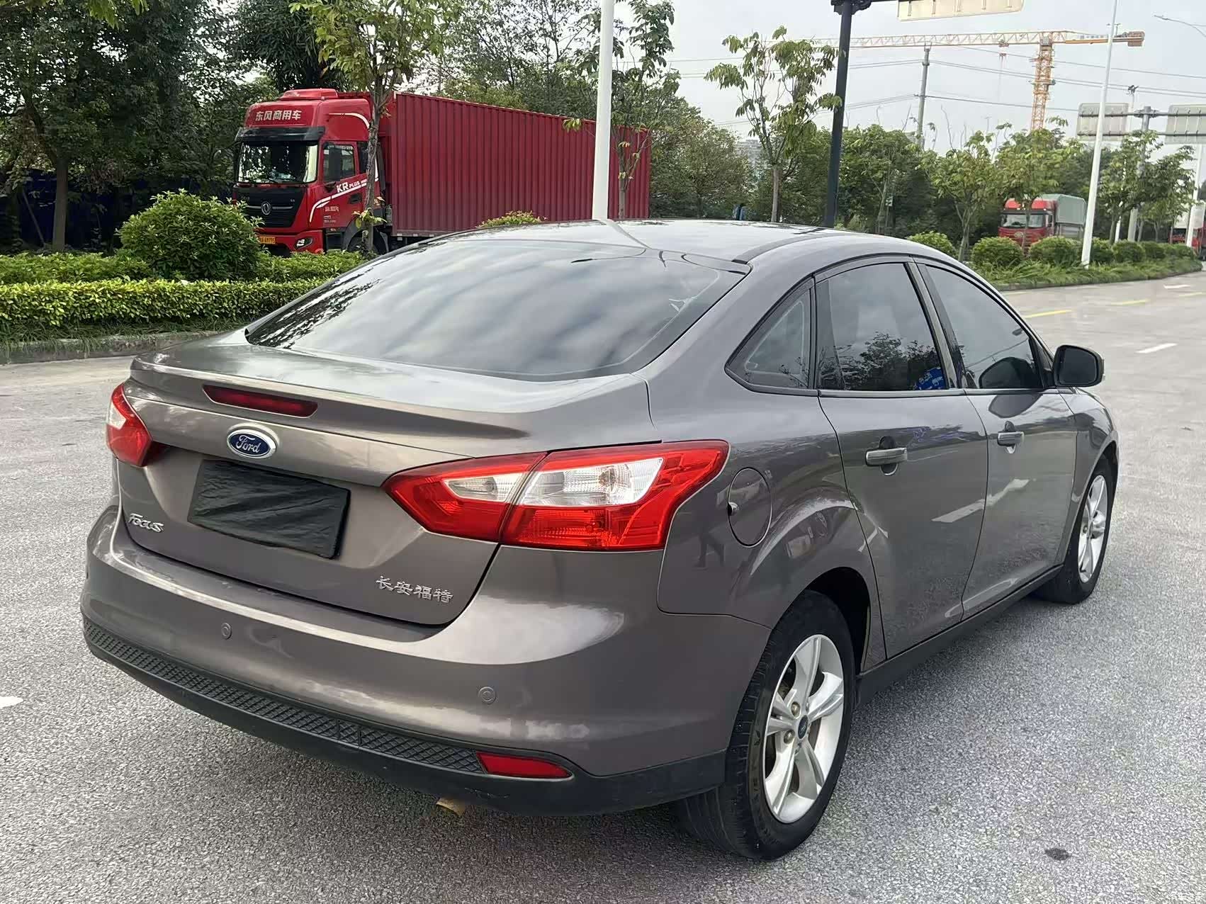 Ford Focus, 2015 6