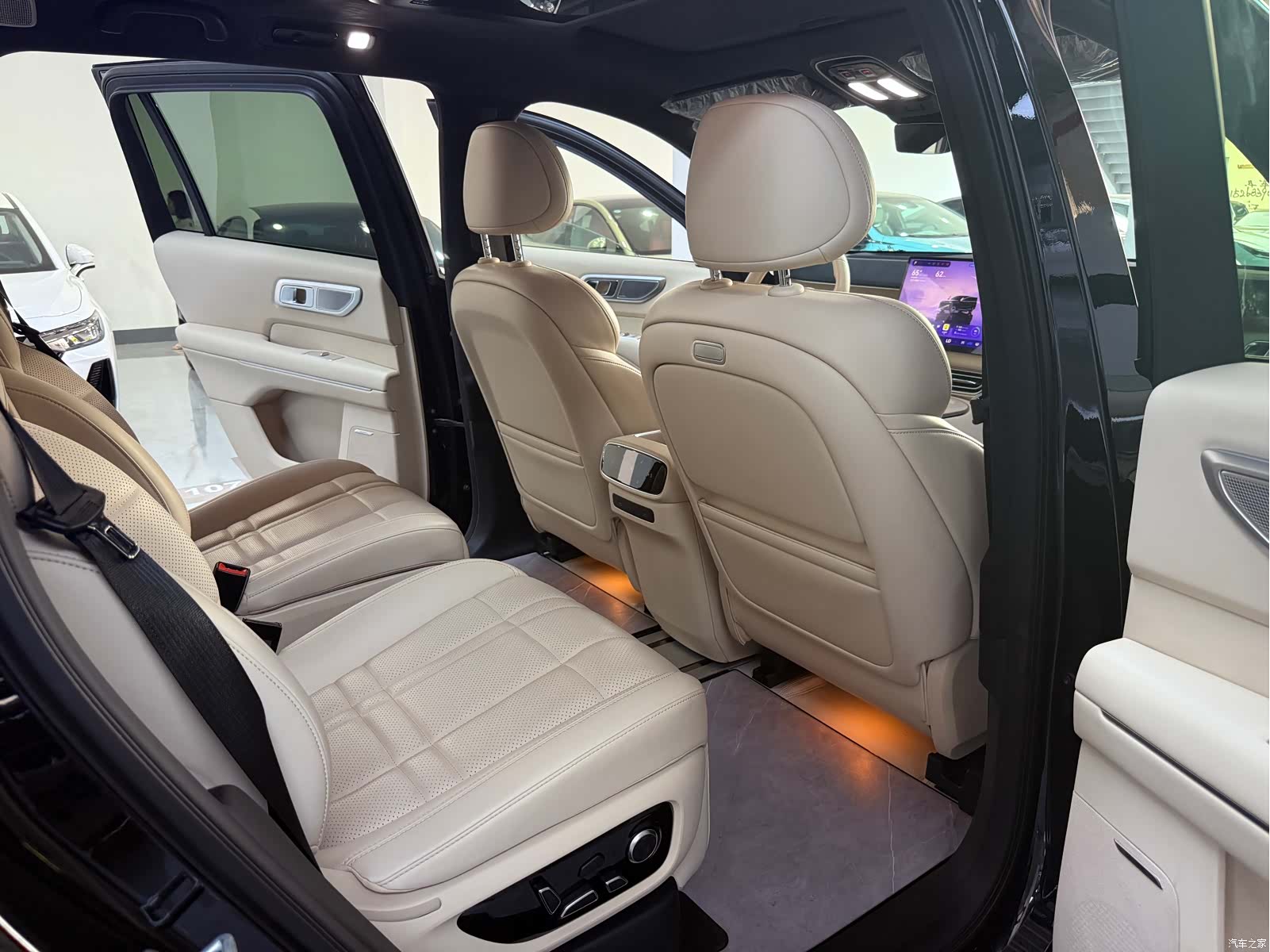 Deepal S09, 2025 13