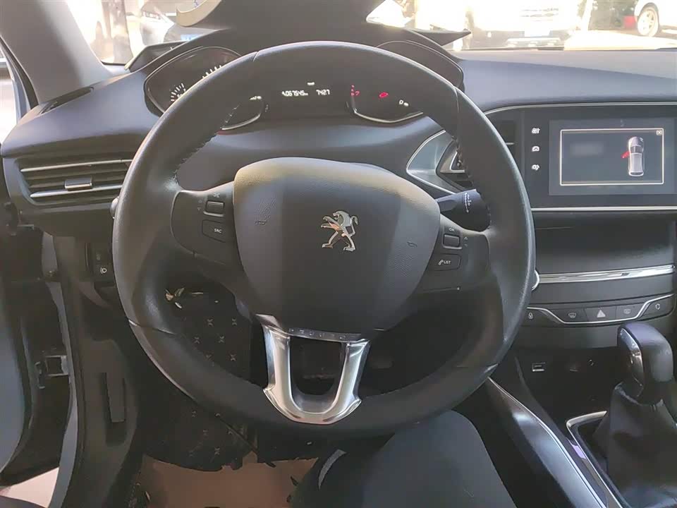 Peugeot 308S