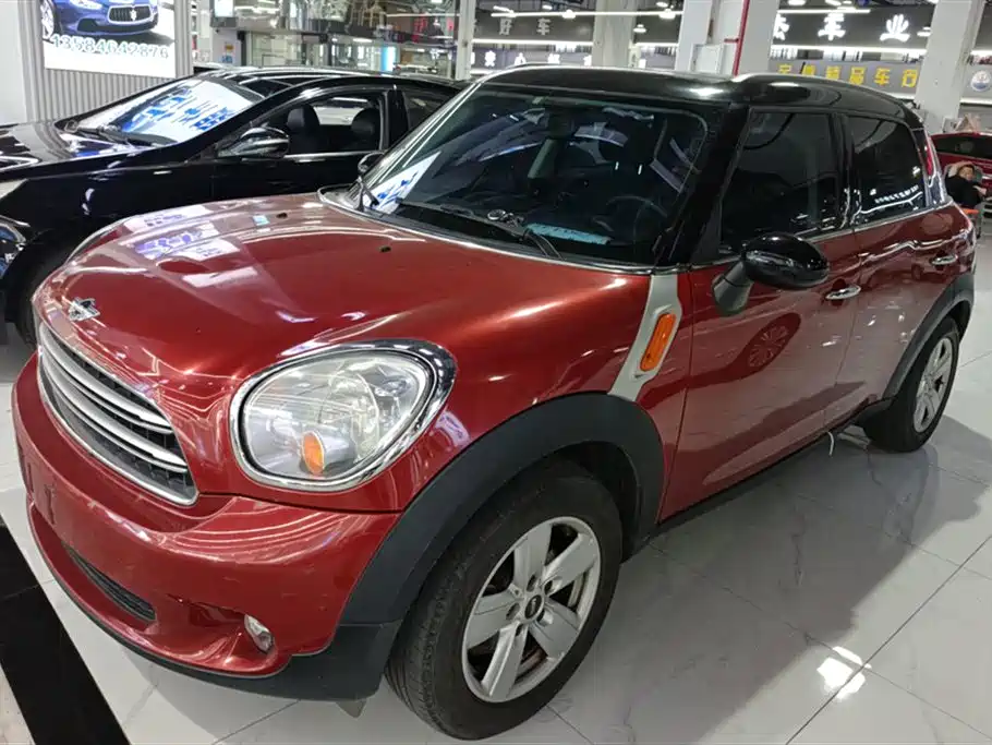 MINI COUNTRYMAN