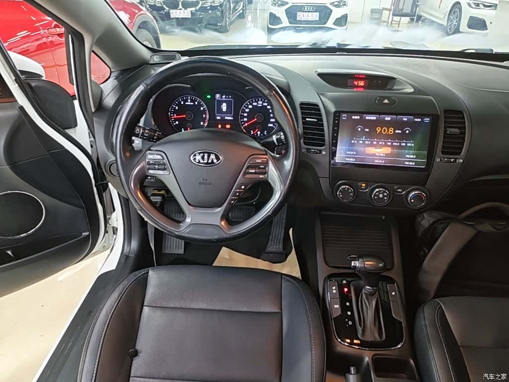 Kia K3, 2017 13