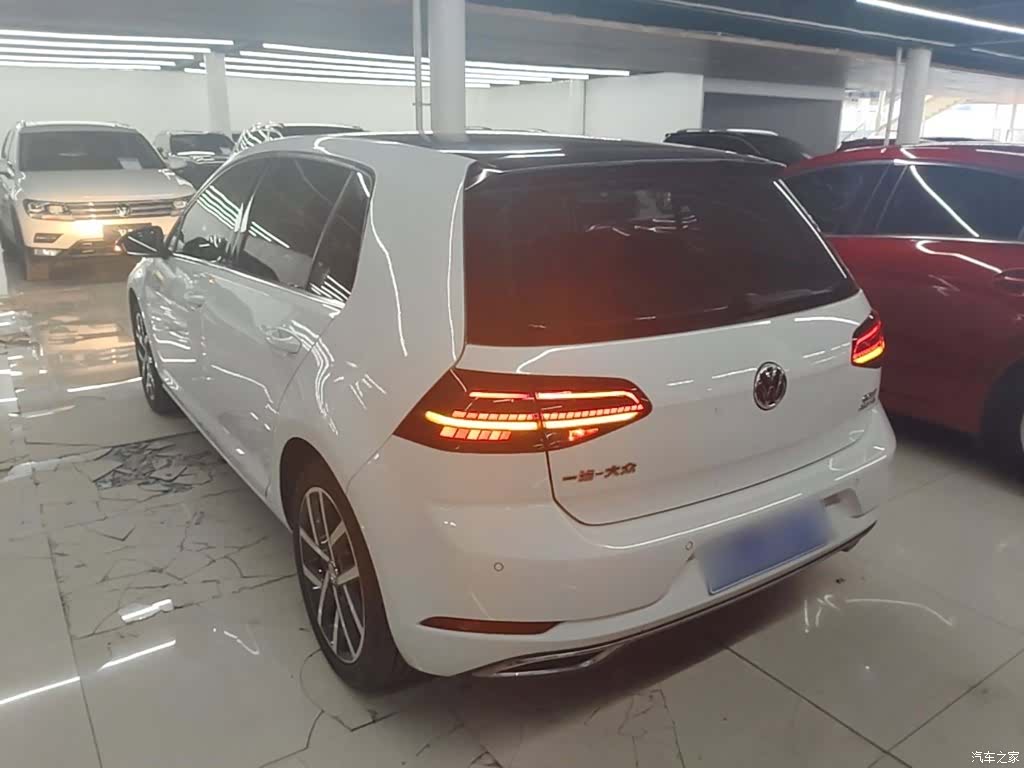 Volkswagen Golf, 2017 все фото