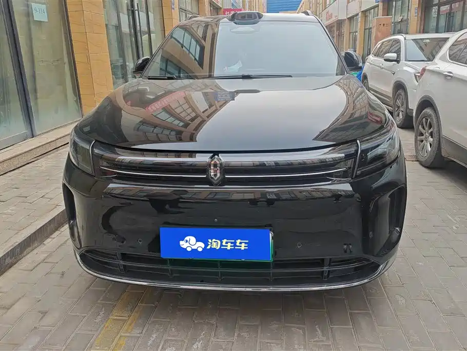 AITO Ask the world M7