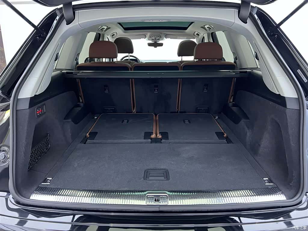 Audi Q7, 2021 14