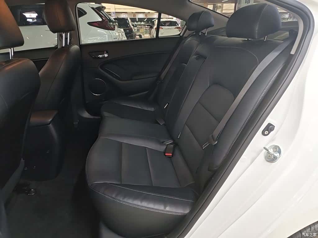 Kia K3, 2017 17