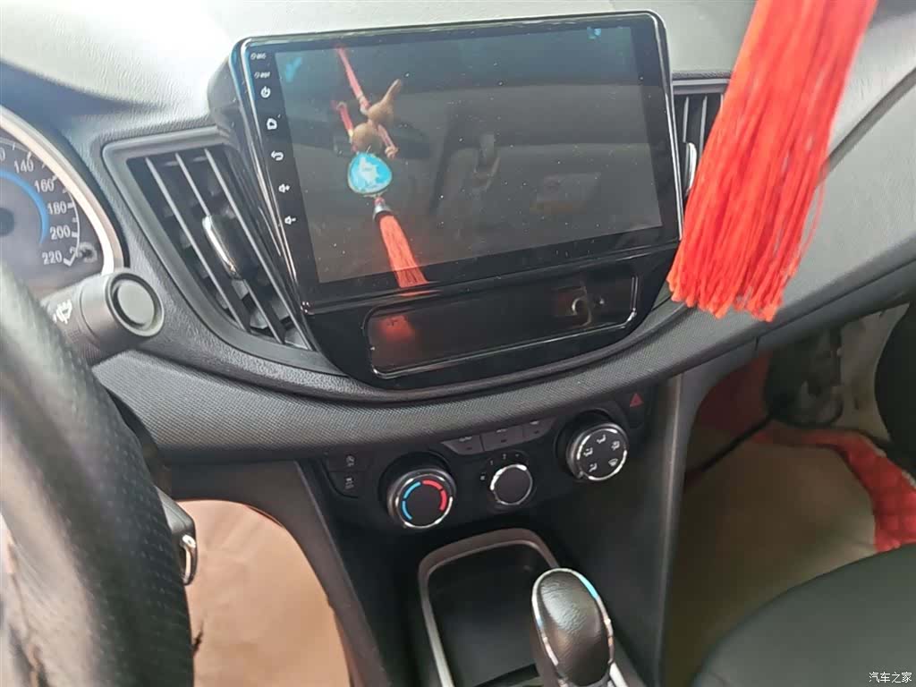 Chevrolet 320, 2018 13
