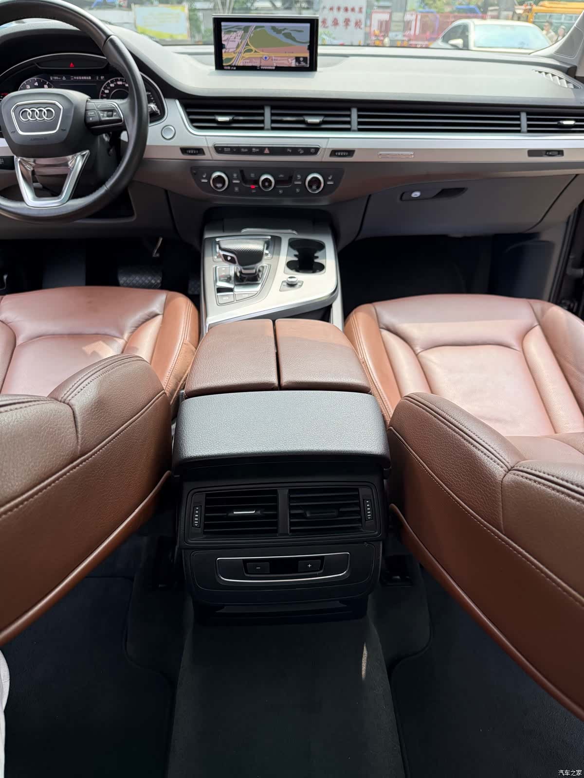 Audi Q7, 2018 11