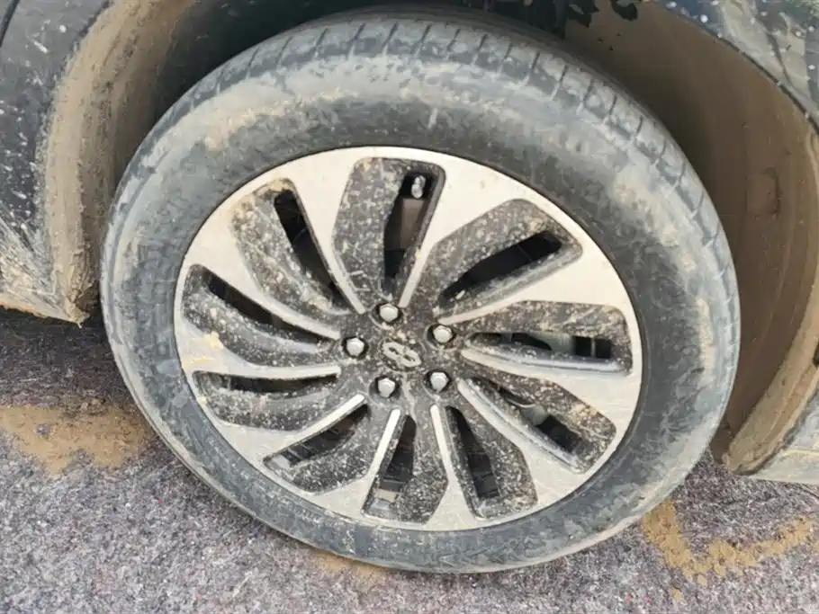 AITO Ask the world M7