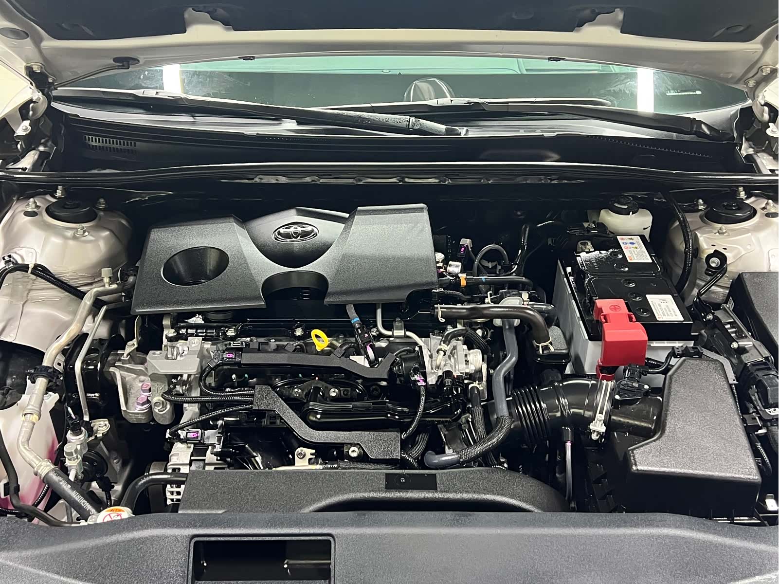Toyota Camry, 2023 22