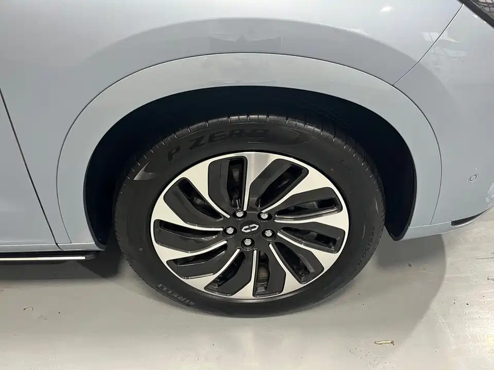 AITO Ask the world M7