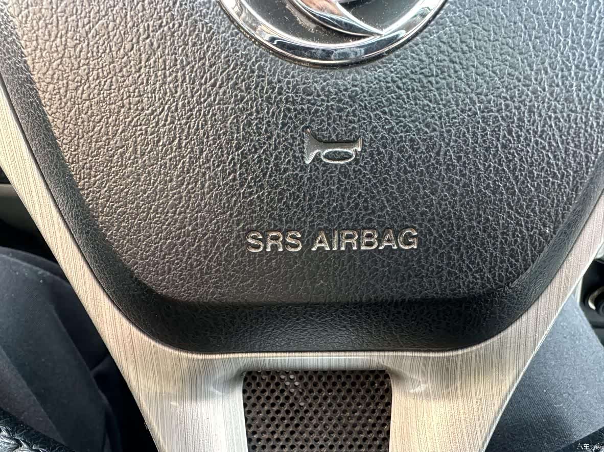 DongFeng S500, 2016 14
