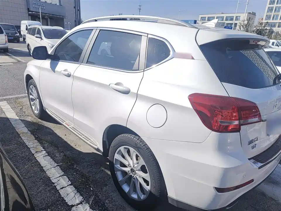 Haval H2