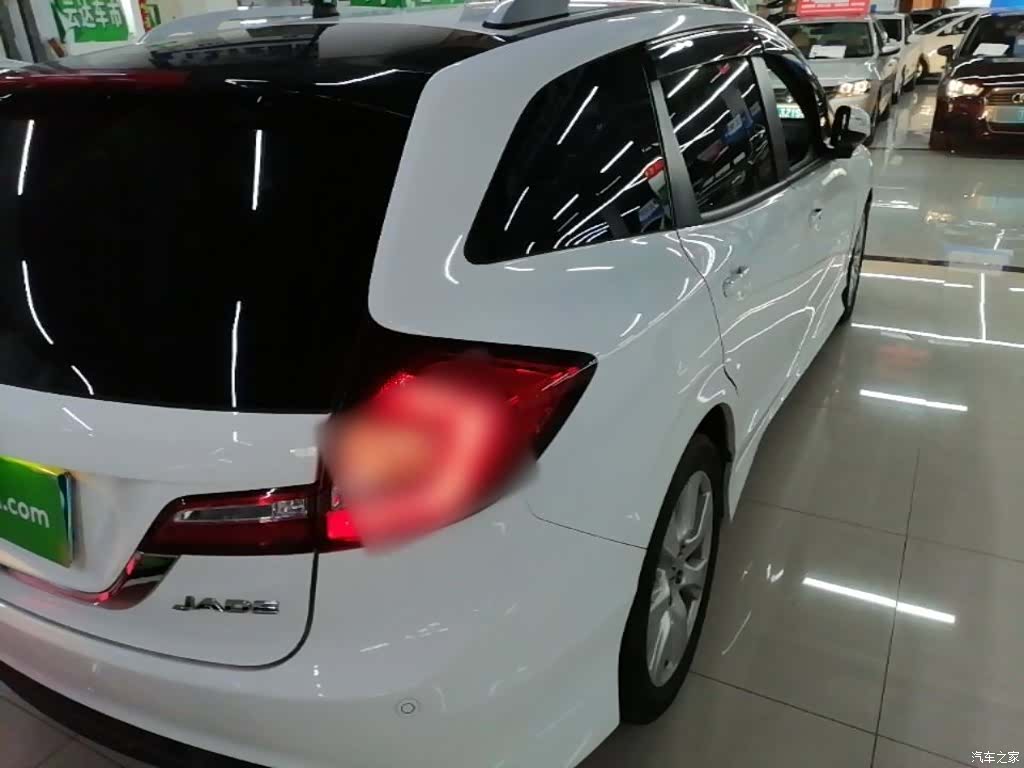 Honda Jade, 2015 7