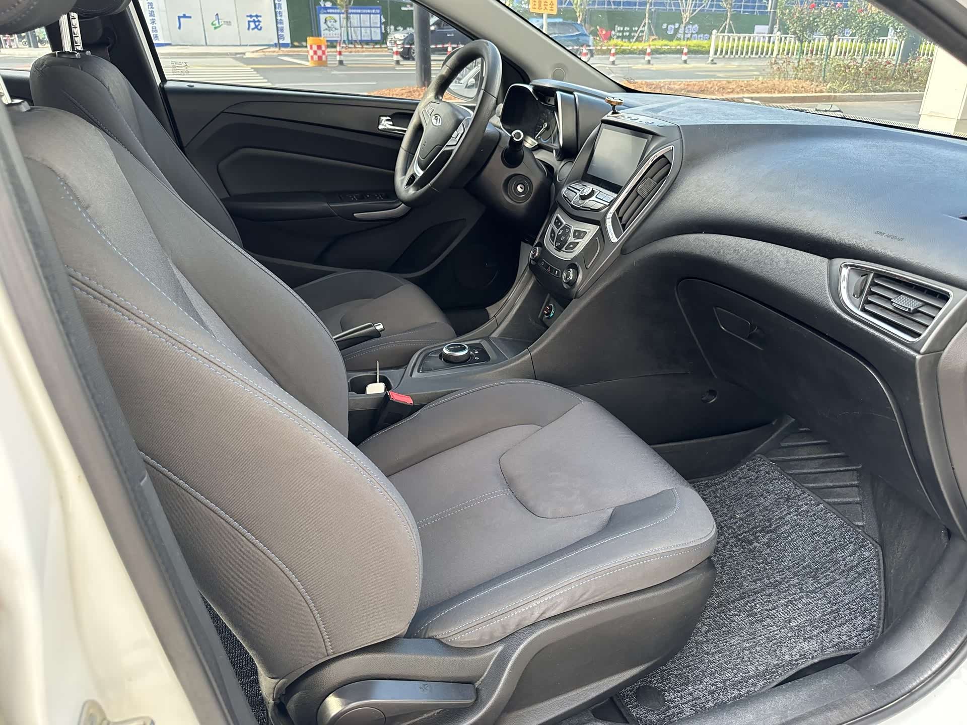 Chery 5e, 2018 11