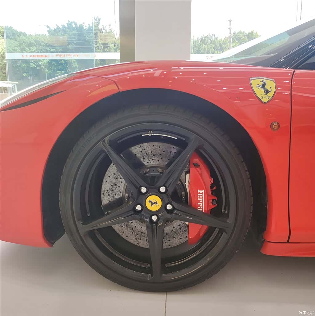 Ferrari 458, 2011 10