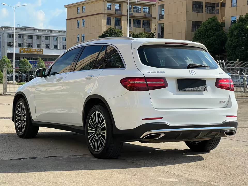 Mercedes-Benz GLC Mercedes-Benz GLC