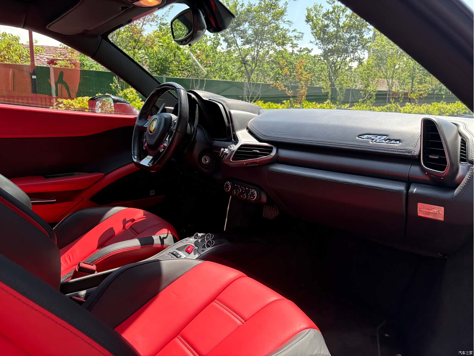 Ferrari 458, 2011 9