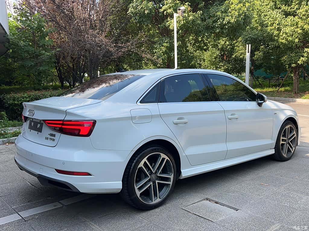 Audi A3, 2020 все фото