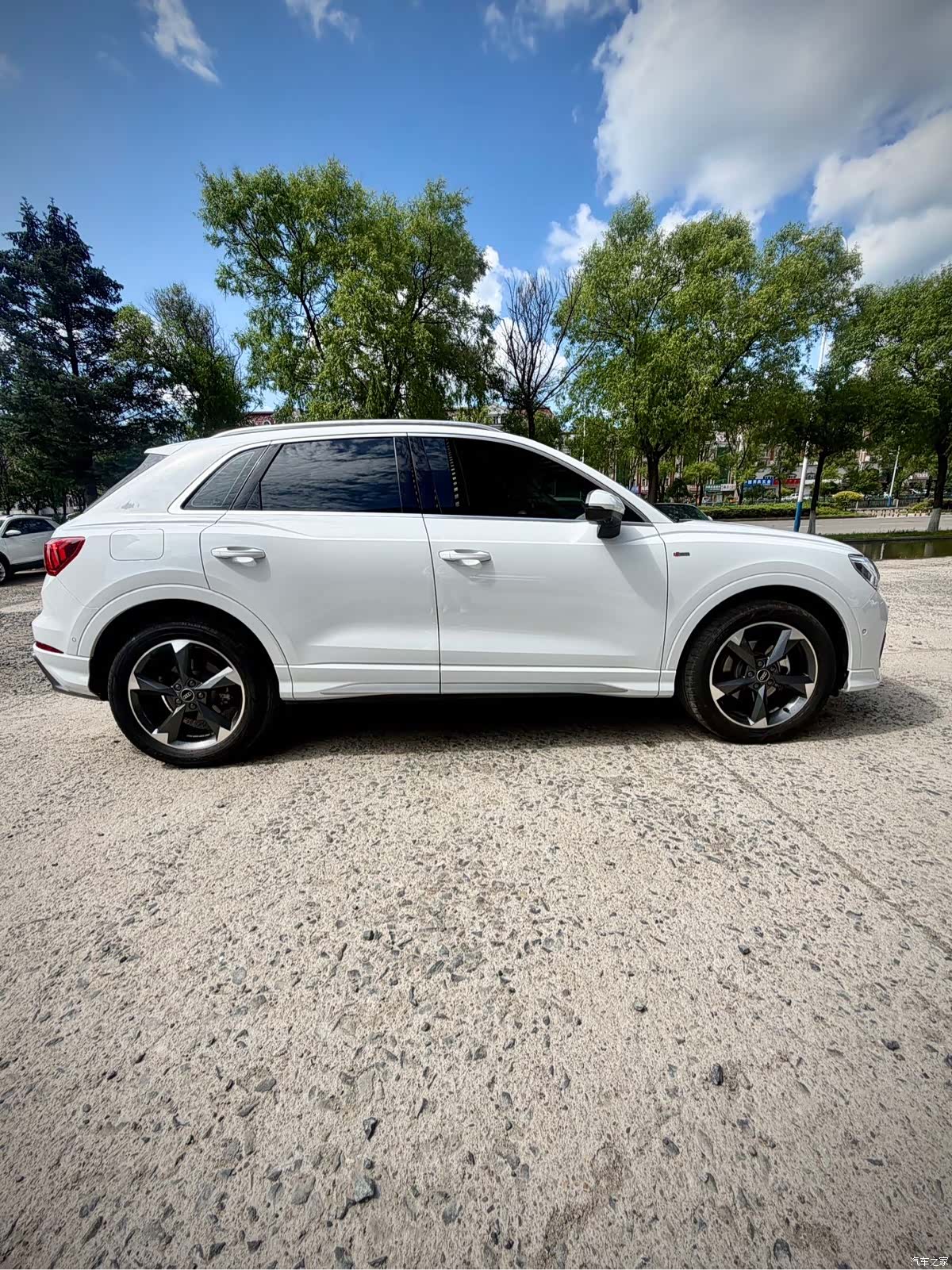Audi Q3, 2023 7