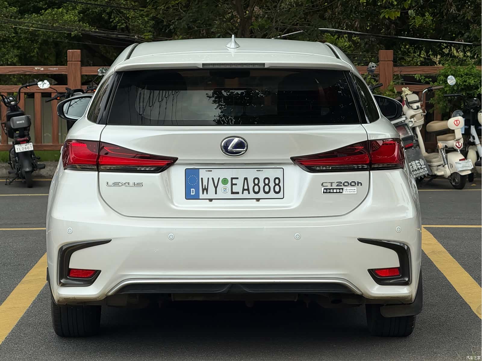 Lexus CT, 2018 8