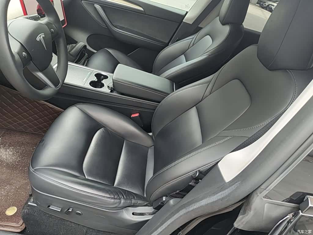 Tesla Model Y, 2022 15
