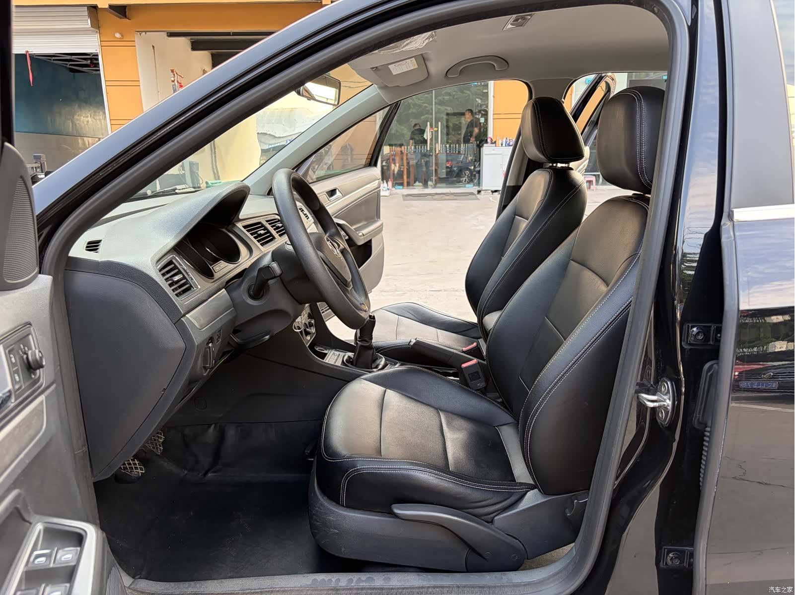 Volkswagen Lavida, 2017 все фото