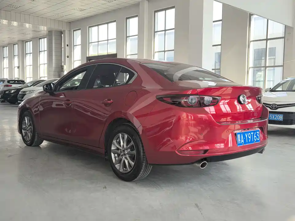 Mazda 3 Angkesaila