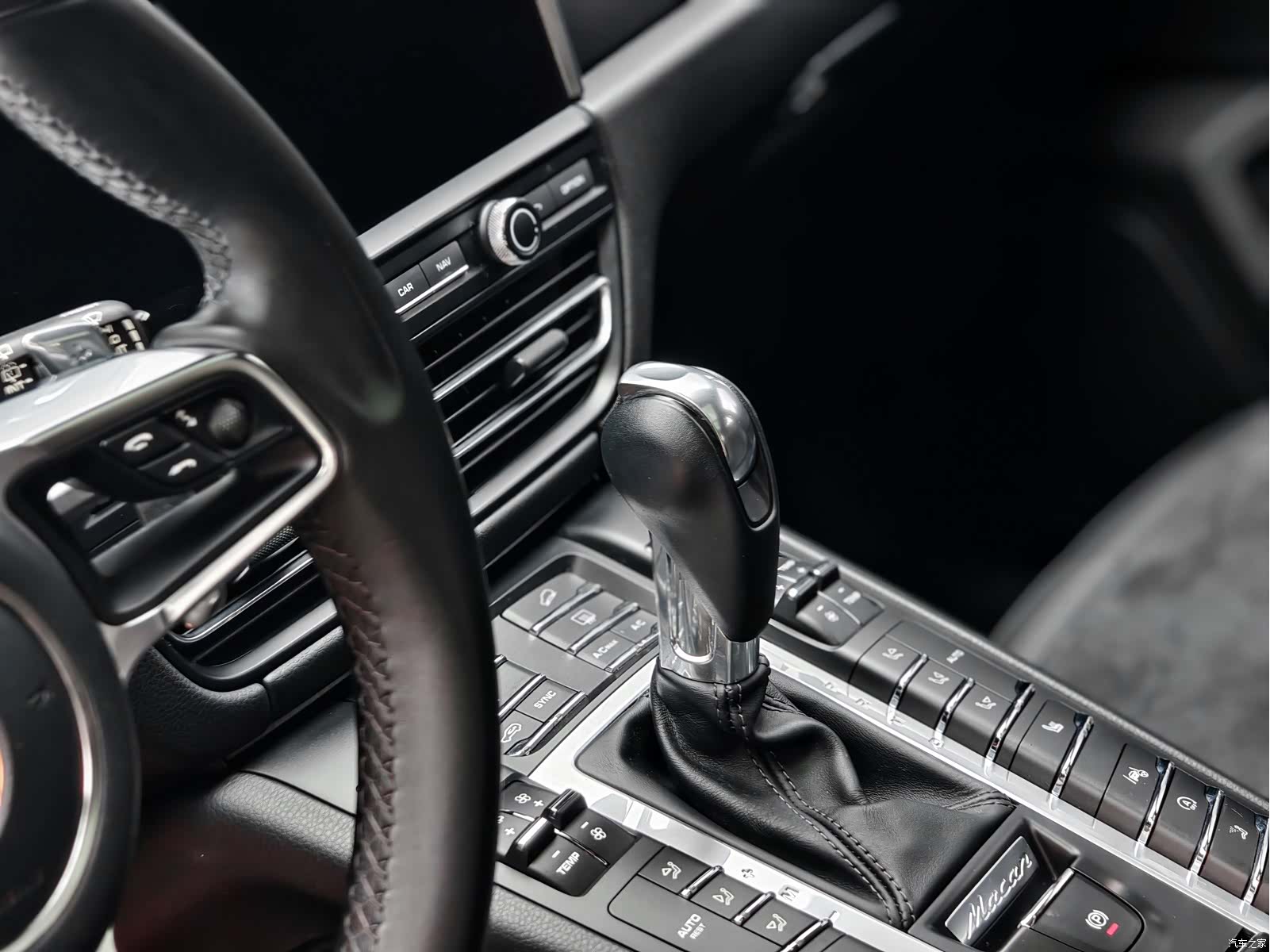 Porsche Macan, 2019 12