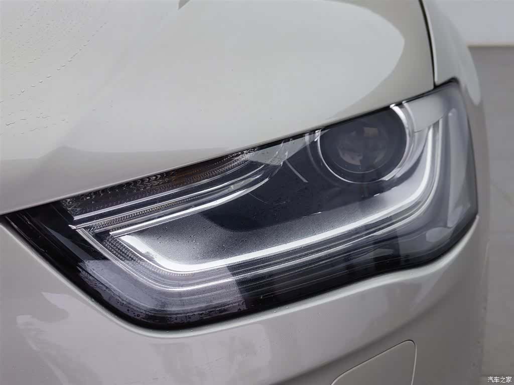 Audi A4L, 2016 7