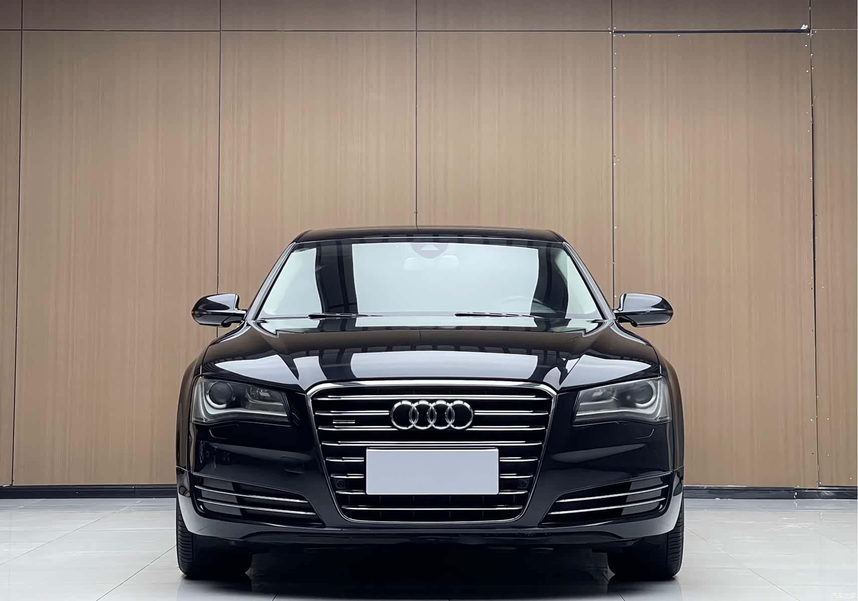 Audi A8L, 2011 2