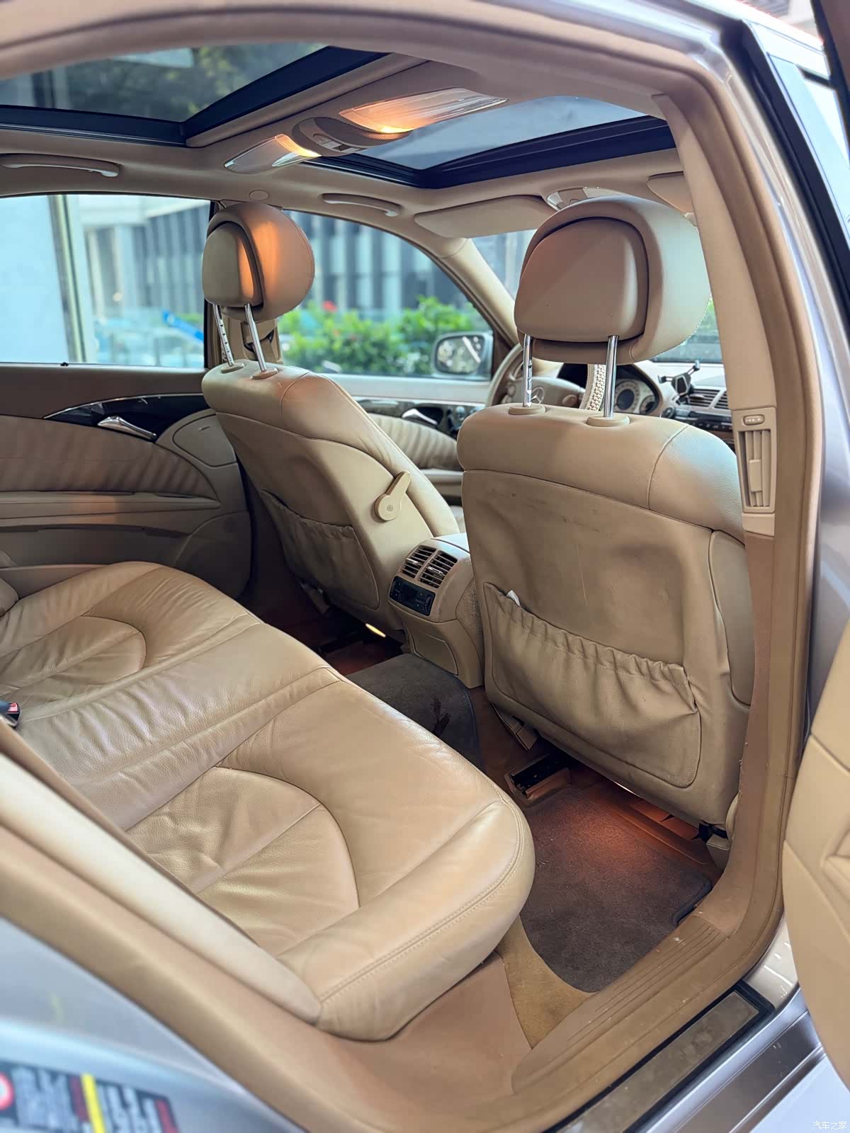 Mercedes-Benz E-Class, 2008 9