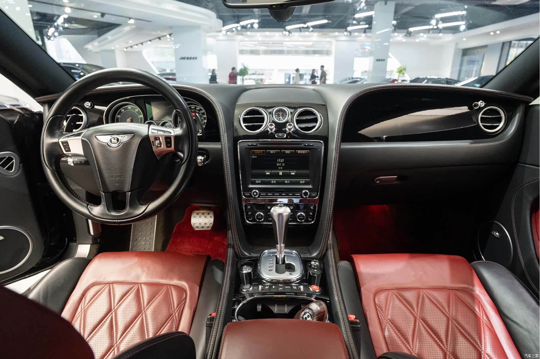 Bentley Continental GT, 2014 все фото
