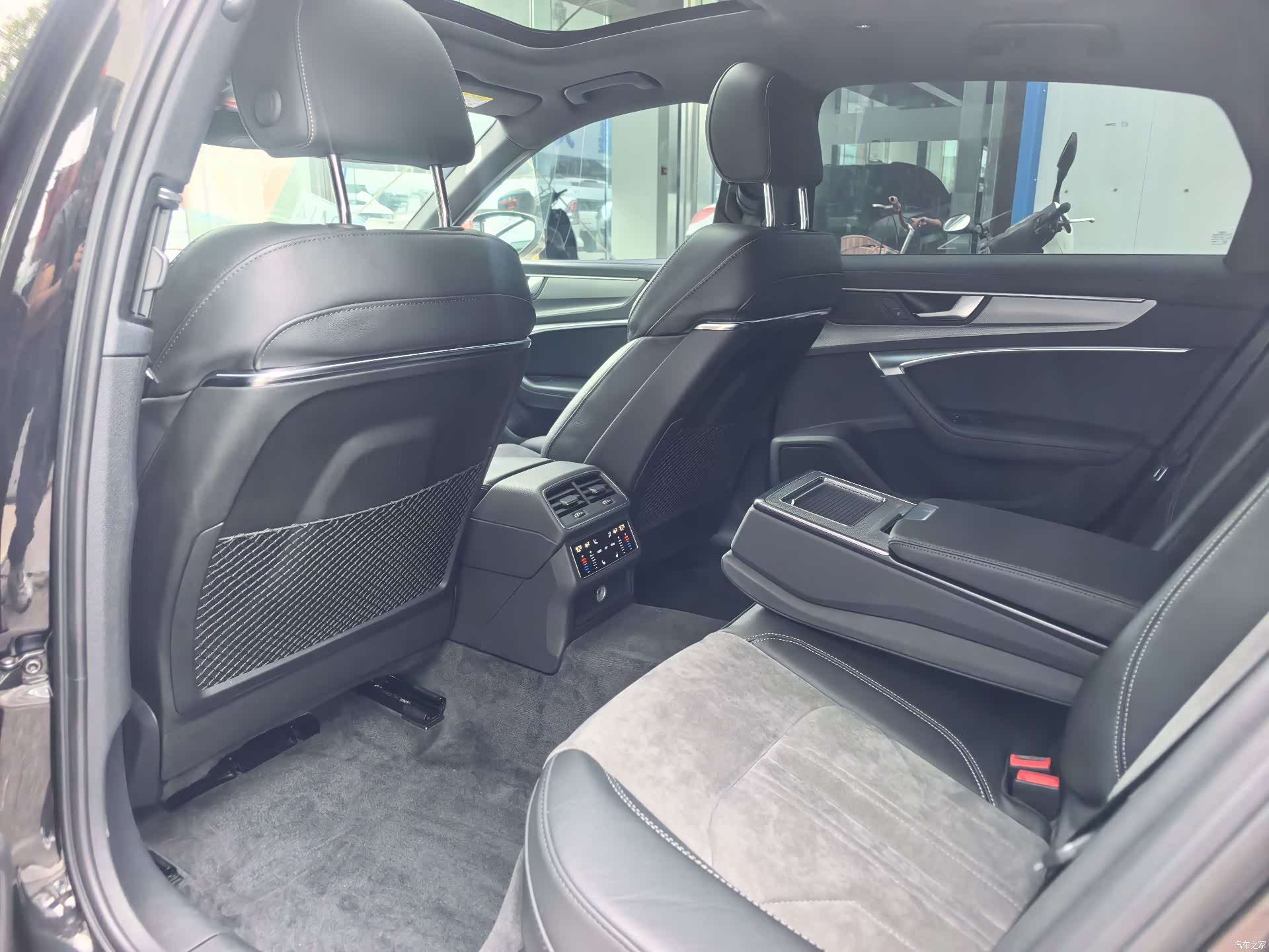 Audi A6L, 2022 9