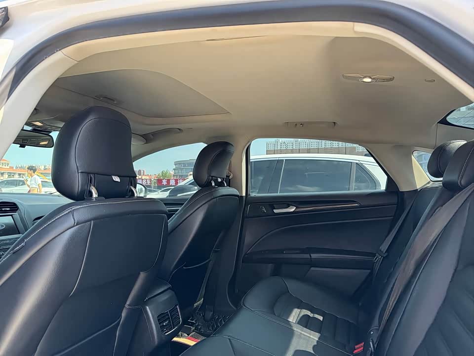 Ford Mondeo Ford Mondeo