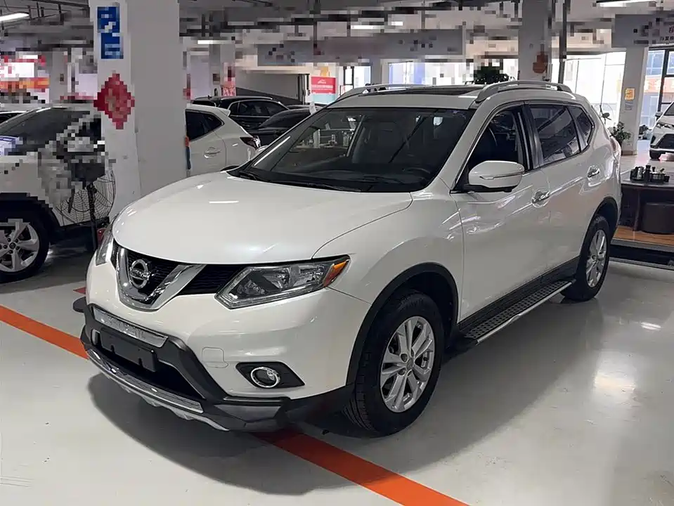 Nissan Qijun