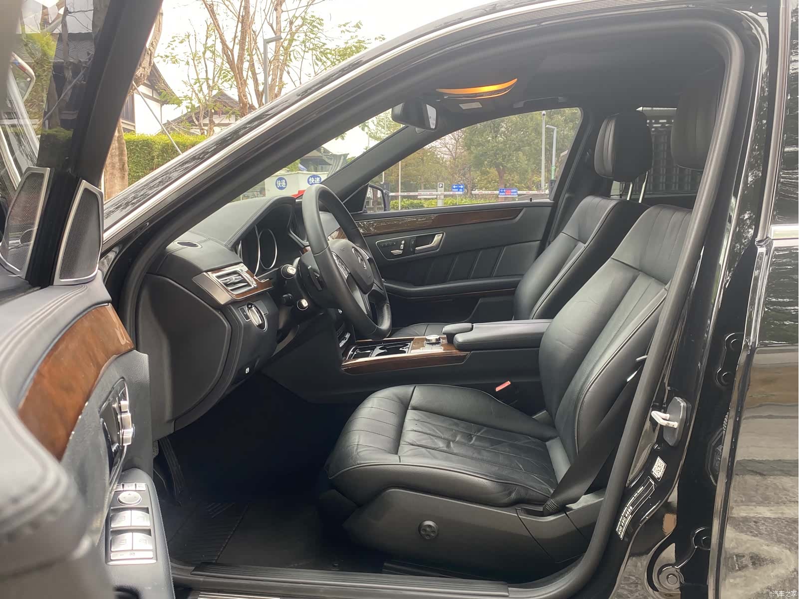 Mercedes-Benz E-Class, 2014 4