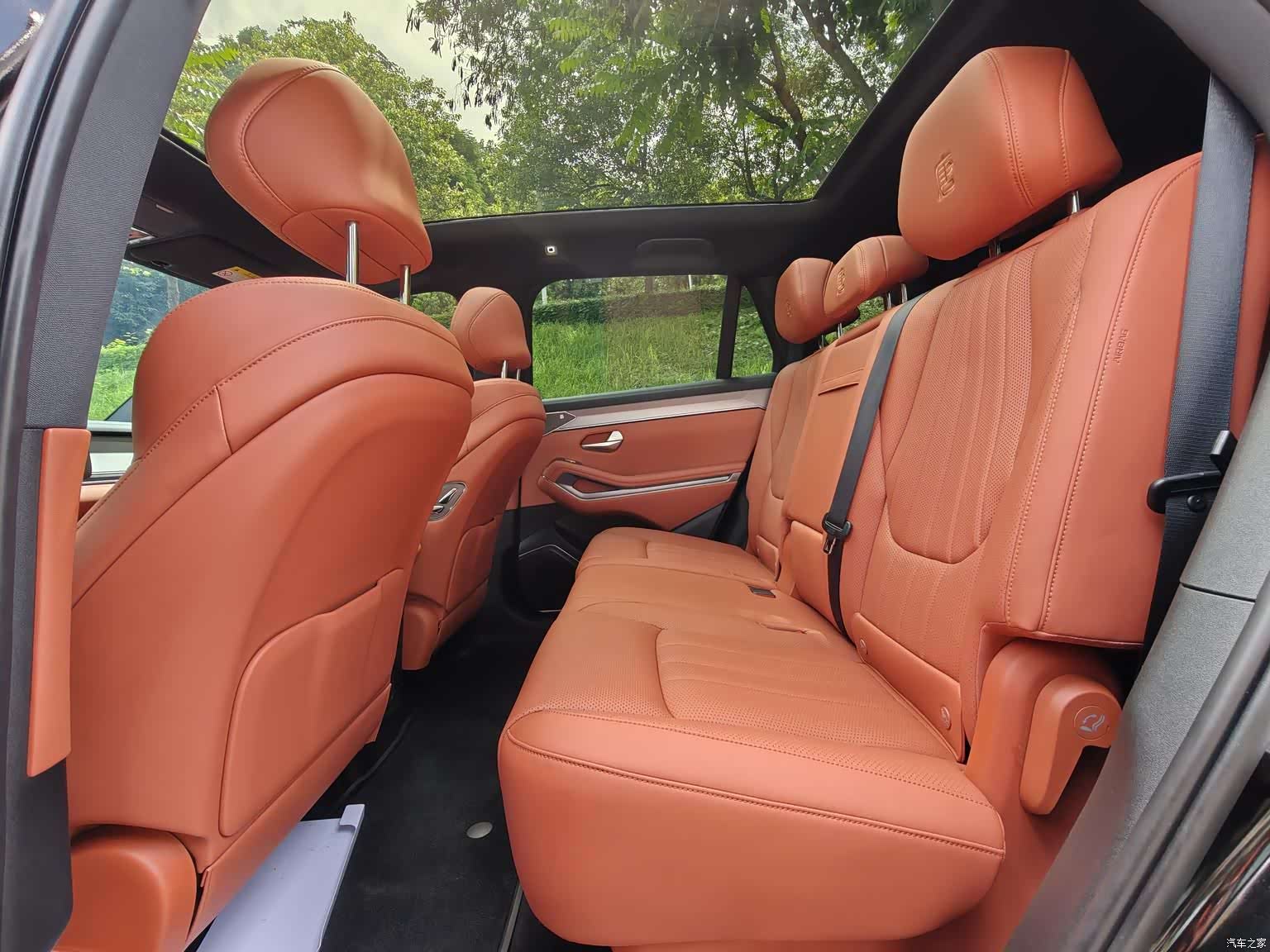 BYD Tang, 2025 19